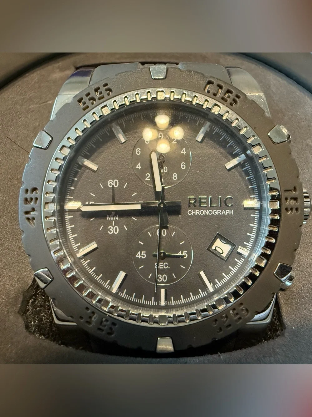 Relic by Fossil Men’s Stainless Steel Chronograph Watch w/ Box